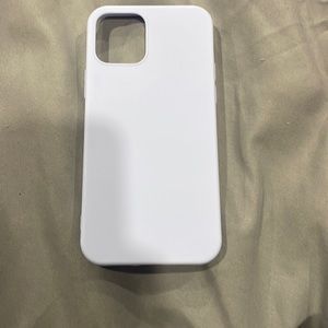 Light purple iPhone 12 case